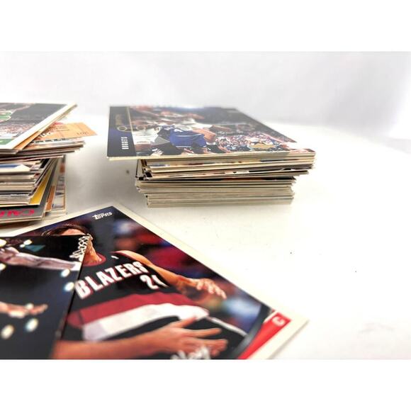 Lot Basketball Trading Cards 1990s Mixed Loose NBA Hoops Sports Topps - Picture 8 of 10